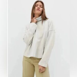 Everlane Boxy Oversized Organic Cotton  The Turtleneck Sweater Sweatshirt